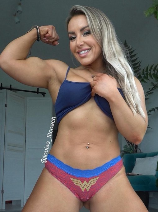 Who is your favourite female super hero? 🦸🏼‍♀️ 💪🏼❤️ https://t.co/XJQUrjwhaT